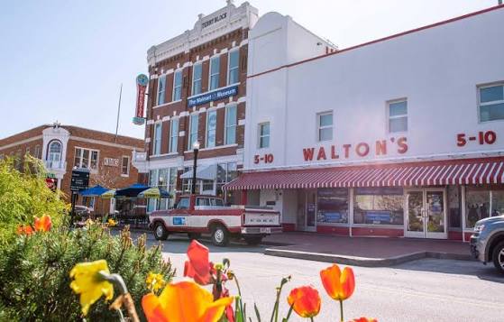 Bentonville town square